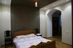 Srtashyan Apartments - Gorky street